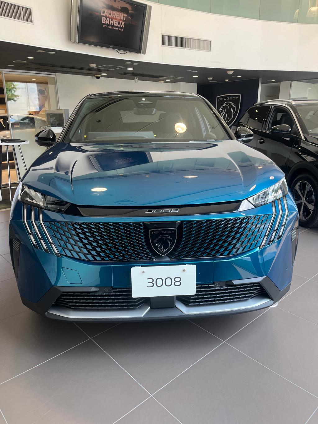 新型SUV「3008」デビューのお知らせ