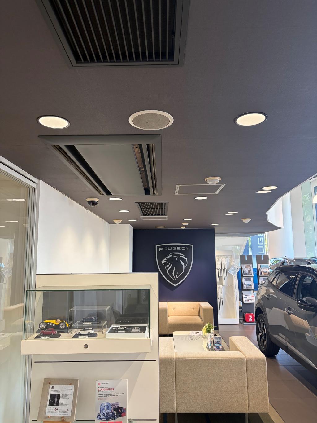 ショールームって入りづらい雰囲気ありますよね？